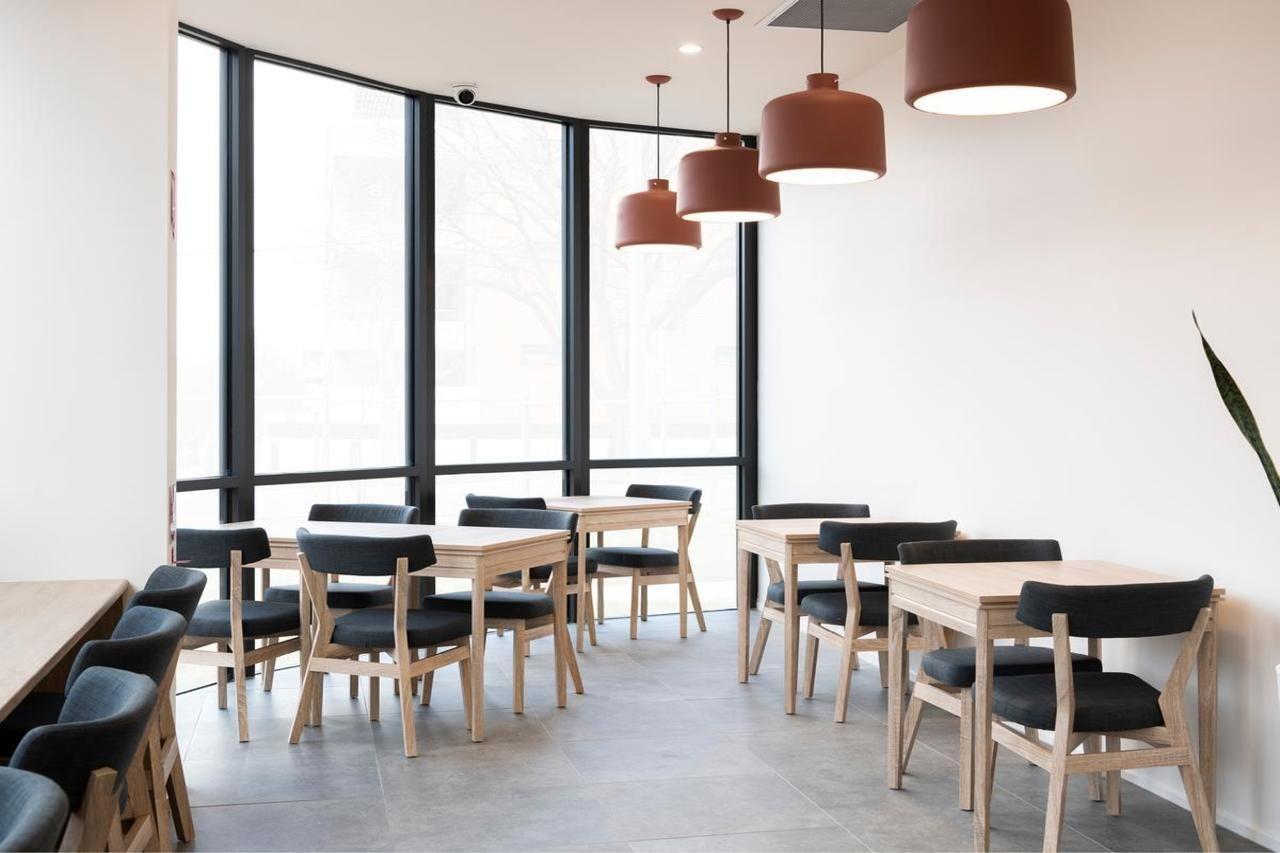 Abode Kingston Hotel Канбера Екстериор снимка